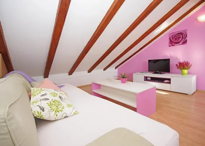 Marija ピロヴァッツ